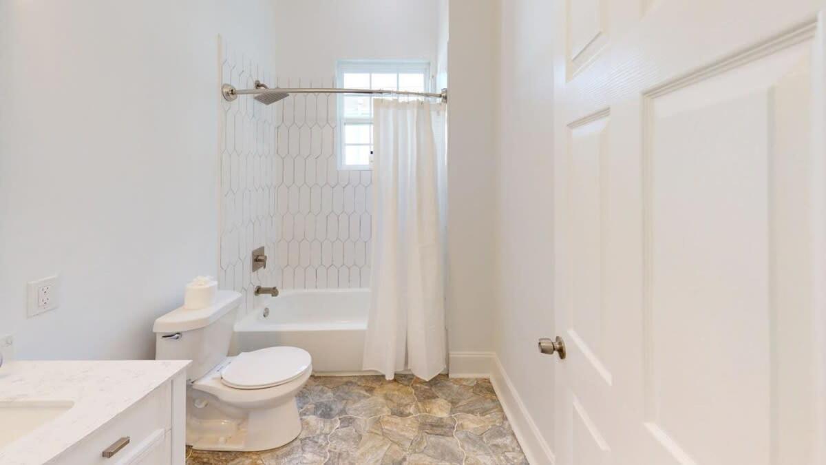 Sunny 5Bed W Parking And Direct Streetcar Access Villa New Orleans Eksteriør billede